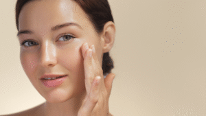 Read more about the article Top 10 Best Moisturizers for Dry Skin in 2025